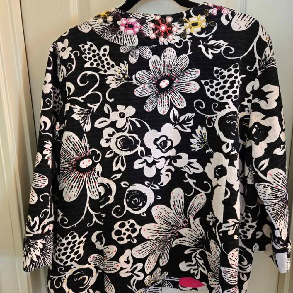 Bold Quilted Jacket - image 2